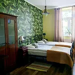 Nowy Rynek 10 Apartment *