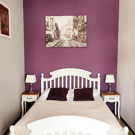 Nowy Rynek 10 아파트