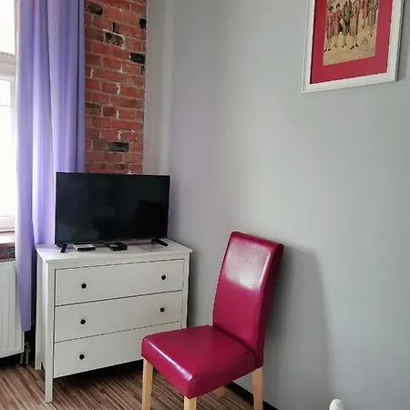 Nowy Rynek 10 Apartment *